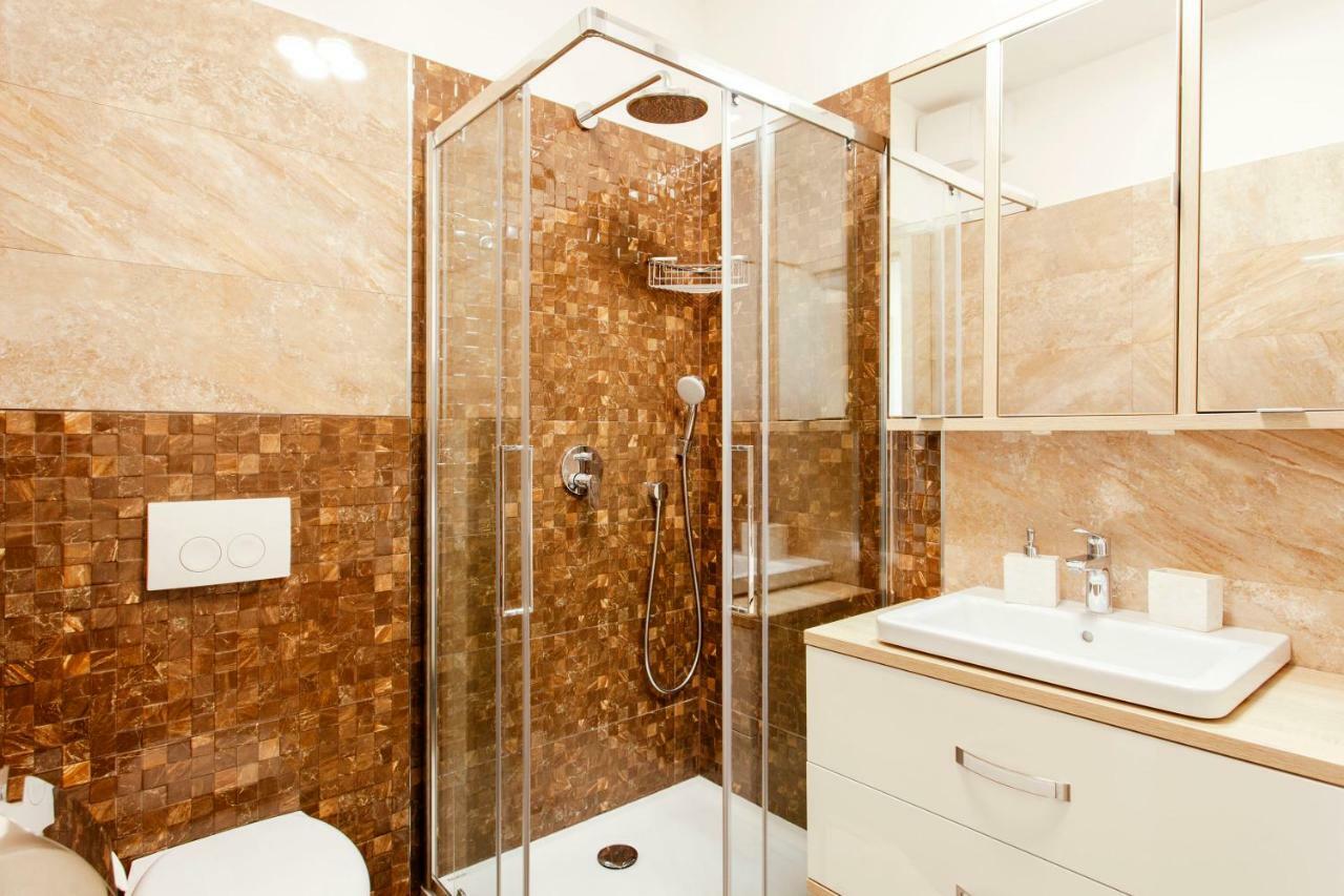 New Luxury Apartment Nives On Seaside Split Luaran gambar