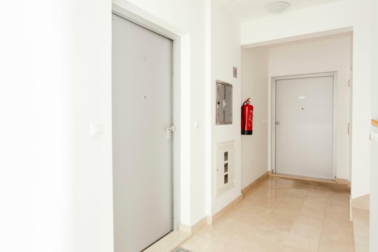 New Luxury Apartment Nives On Seaside Split Luaran gambar
